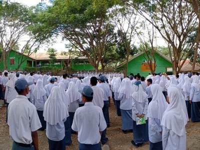PELAKSANAAN UPACARA BENDERA